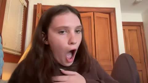 Snapshot of sugarbaexo420 chatting on February 27, 2026, 6:19 pm sugarbaeJ online show from February 27, 2026, 6:19 pm