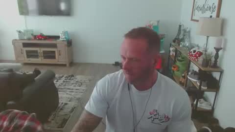 sugarballz44 online show from November 10, 2025, 5:12 pm