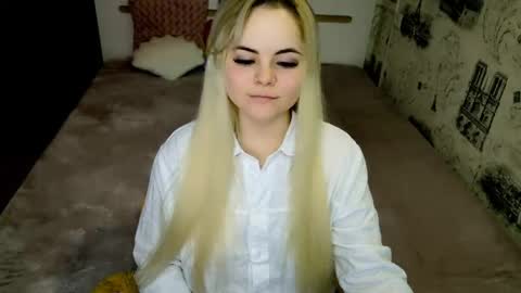 sugarkissx online show from June 3, 2026, 6:57 pm