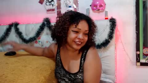 suggabrown_ online show from January 3, 2025, 2:21 am