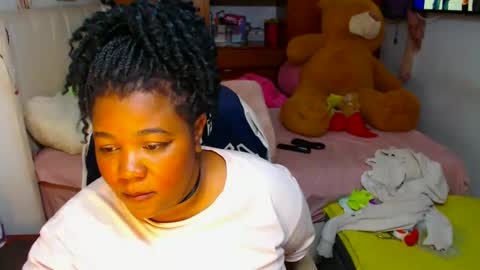 Cami   Back in 2 hours online show from December 9, 2024, 6:12 am