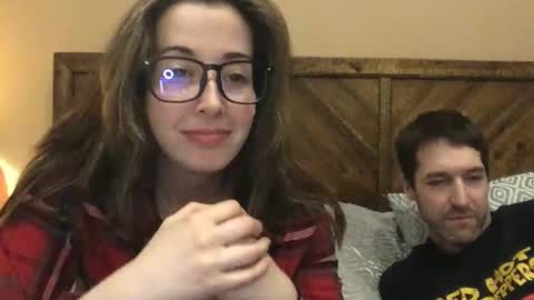 Mia online show from December 5, 2024, 1:36 am