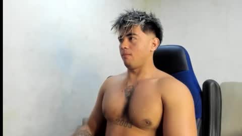 sukuna_hara online show from October 24, 2025, 2:02 pm