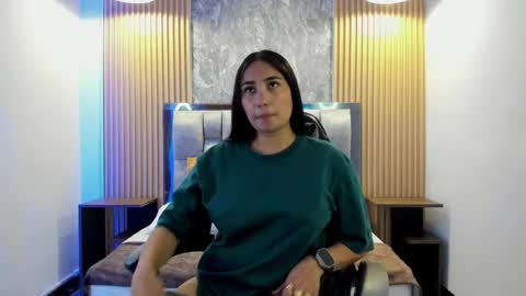 Snapshot of sulay_kim chatting on May 20, 2026, 6:58 pm Sulay online show from May 20, 2026, 6:58 pm