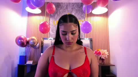 Snapshot of sulay_kim chatting on May 26, 2026, 7:43 pm Sulay online show from May 26, 2026, 7:43 pm