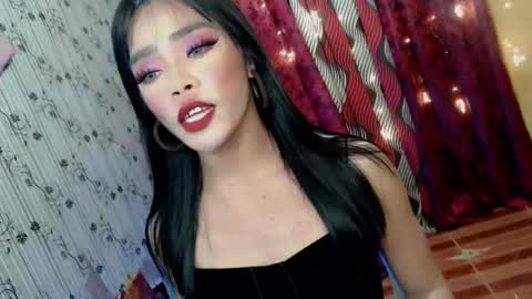 Snapshot of sultry_sirenxx chatting on December 27, 2024, 2:33 pm sultry_sirenxx online show from December 27, 2024, 2:33 pm