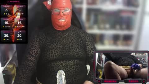 Snapshot of sumisolatex chatting on February 22, 2025, 2:52 pm Sumisolatex online show from February 22, 2025, 2:52 pm