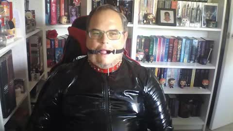 Snapshot of sumisolatex chatting on October 4, 2025, 3:21 pm Sumisolatex online show from October 4, 2025, 3:21 pm