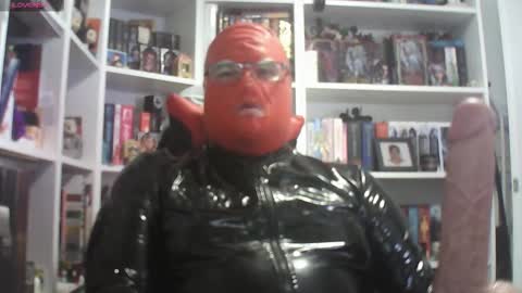 Sumisolatex online show from December 19, 2025, 11:28 am