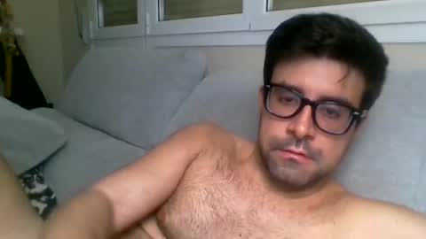 summer_heat online show from November 16, 2025, 9:42 pm