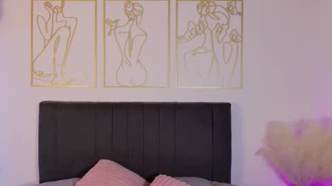 OnlyFans summer holiday online show from October 31, 2025, 3:29 am