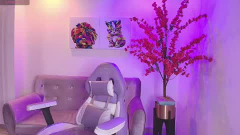 Snapshot of summer_miller chatting on March 16, 2026, 11:47 am summer_miller online show from March 16, 2026, 11:47 am