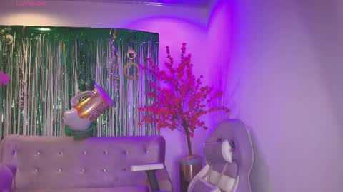 Snapshot of summer_miller chatting on March 20, 2026, 11:37 am summer_miller online show from March 20, 2026, 11:37 am