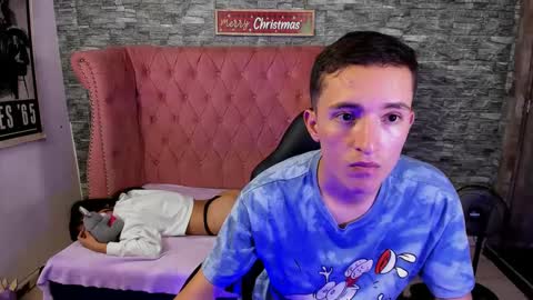 Snapshot of summeranderick chatting on December 12, 2024, 8:10 pm Summer And Erick online show from December 12, 2024, 8:10 pm