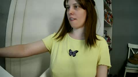 Snapshot of summerbluesky chatting on June 28, 2026, 3:18 pm summerbluesky online show from June 28, 2026, 3:18 pm