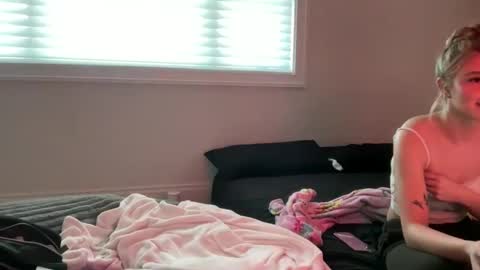 Snapshot of summerclarke2 chatting on September 22, 2025, 8:55 pm summerclarke2 online show from September 22, 2025, 8:55 pm