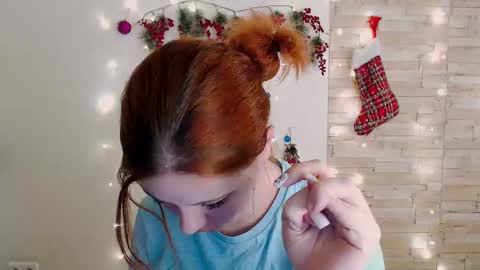 Snapshot of sun_lovely chatting on December 9, 2024, 12:12 am Alexi online show from December 9, 2024, 12:12 am