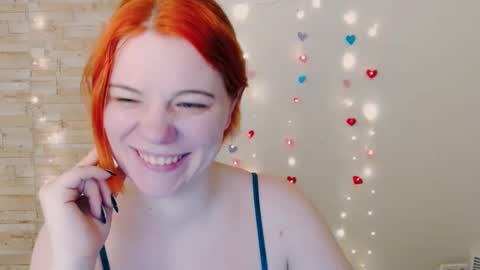 Snapshot of sun_lovely chatting on February 6, 2025, 6:18 am Alexi online show from February 6, 2025, 6:18 am