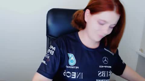 Snapshot of sun_lovely chatting on September 14, 2025, 7:35 pm Alexi online show from September 14, 2025, 7:35 pm