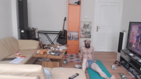 Snapshot of sunbeatshower chatting on September 30, 2025, 2:44 pm sunbeatshower online show from September 30, 2025, 2:44 pm