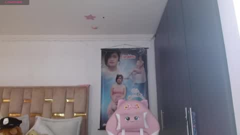 Snapshot of sunflower_dance chatting on May 3, 2026, 8:37 pm Jeraldine online show from May 3, 2026, 8:37 pm