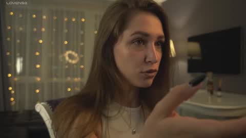 Kate online show from February 12, 2025, 9:22 pm
