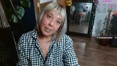Snapshot of sunni_hottie chatting on July 14, 2026, 2:38 am Sunni Knight online show from July 14, 2026, 2:38 am