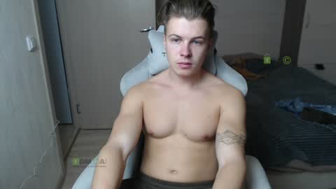 Snapshot of sunny1girl chatting on January 28, 2025, 7:32 am Alice and Sergey online show from January 28, 2025, 7:32 am