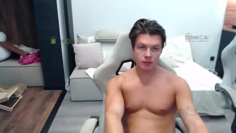 Snapshot of sunny1girl chatting on October 11, 2025, 6:12 am Alice and Sergey online show from October 11, 2025, 6:12 am