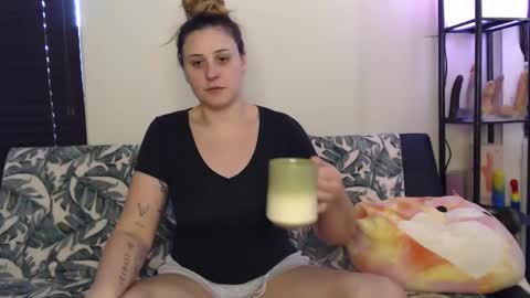 Snapshot of sunny420princess chatting on November 4, 2025, 2:49 pm Sunny420 online show from November 4, 2025, 2:49 pm