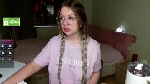 sunny mood online show from February 8, 2026, 7:56 am