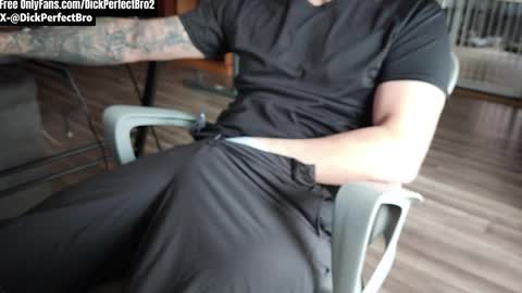 Snapshot of sunny_valentine chatting on February 21, 2026, 2:40 pm sunny valentine online show from February 21, 2026, 2:40 pm