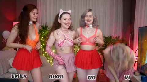 Fia  -  TG -  Mia -  Alice -  online show from September 22, 2025, 12:01 am