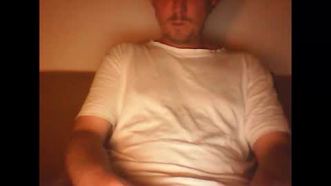 sunnygun0 online show from June 7, 2026, 8:23 pm