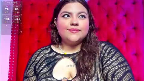 Snapshot of sunnyhoney_ chatting on March 10, 2026, 12:43 pm Sunny online show from March 10, 2026, 12:43 pm