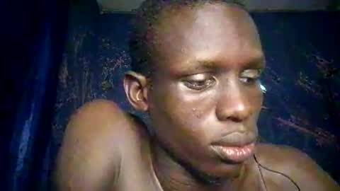 Sunnyblack2 online show from April 7, 2026, 11:43 am