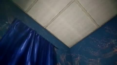 Sunnyblack2 online show from April 8, 2026, 2:39 pm