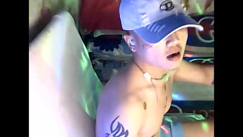 sunnytoplove6969 online show from October 3, 2025, 7:55 pm