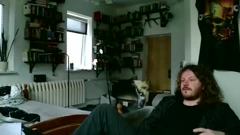 Snapshot of sunr1sa chatting on December 10, 2024, 9:01 am sunr1sa online show from December 10, 2024, 9:01 am