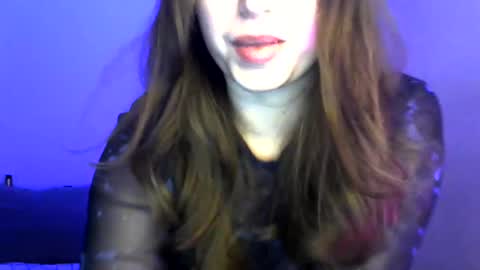 Lisa online show from March 12, 2025, 2:34 pm