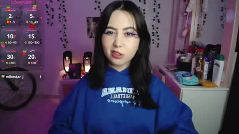 Sunset online show from December 3, 2025, 6:10 am