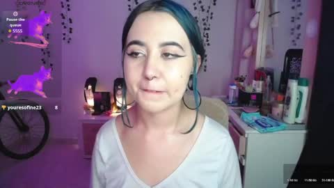 Snapshot of sunset_pienk chatting on April 18, 2026, 4:49 am Sunset online show from April 18, 2026, 4:49 am