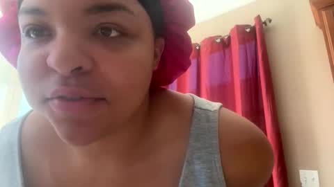 sunsh1n3gurl online show from May 18, 2026, 5:41 pm