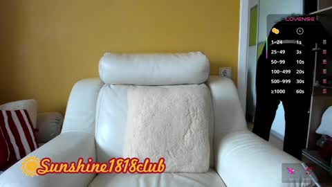 Angela  Sunshine1818club online show from April 8, 2026, 5:40 am