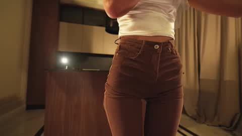 Snapshot of sunshine_______ chatting on February 15, 2026, 2:58 pm sunshine_______ online show from February 15, 2026, 2:58 pm