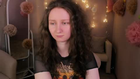 Snapshot of sunshine_blaze chatting on April 29, 2026, 6:28 am Alice online show from April 29, 2026, 6:28 am