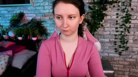 Snapshot of sunshine_blaze chatting on May 1, 2026, 1:37 pm Alice online show from May 1, 2026, 1:37 pm