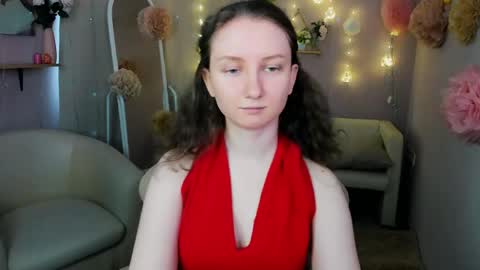 Snapshot of sunshine_blaze chatting on May 4, 2026, 1:29 pm Alice online show from May 4, 2026, 1:29 pm
