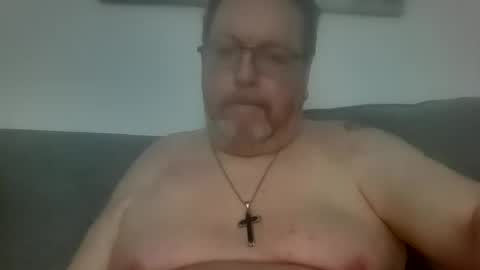 Snapshot of sunspotbaby chatting on June 11, 2026, 9:35 pm Sunspotbaby online show from June 11, 2026, 9:35 pm