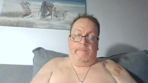 Snapshot of sunspotbaby chatting on July 12, 2026, 1:07 am Sunspotbaby online show from July 12, 2026, 1:07 am